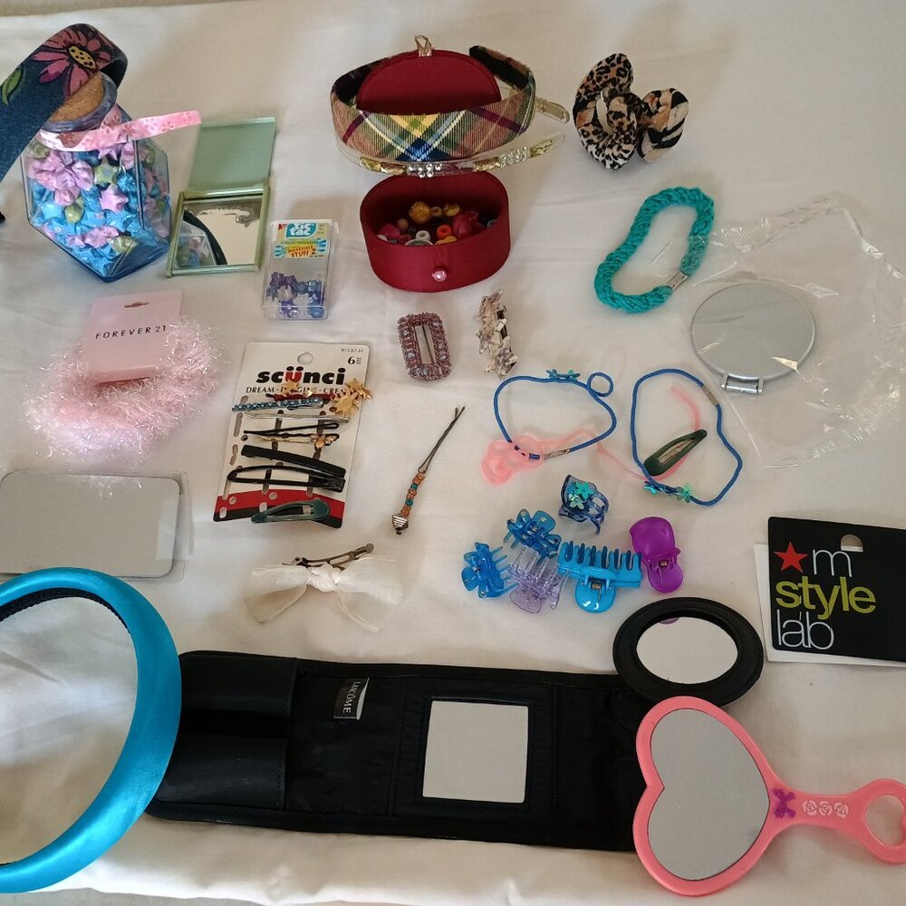 Package of Hair & Beauty Accessories, Jewelry, Headbands & More.One bundle price - Picture 5 of 10